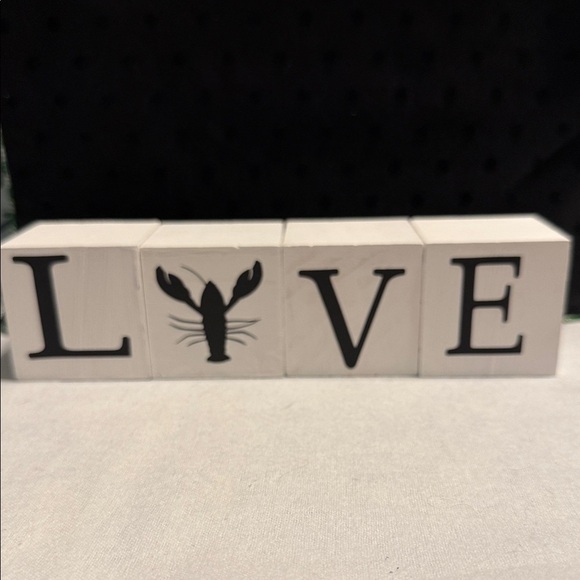 White Block Decor with 4 Designs and 4 words - Picture 3 of 13